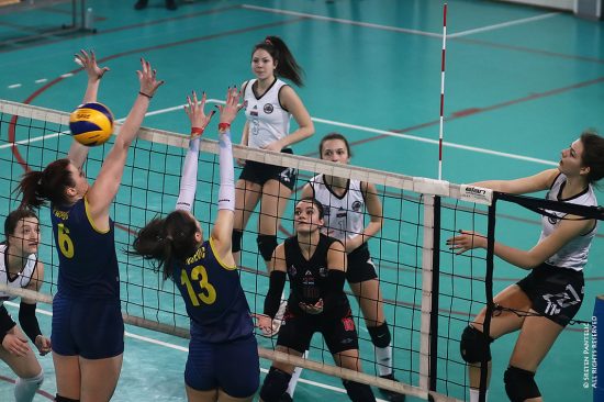 Valjevo-Sport-Odbojka-VA-STER13-2-550x366-1
