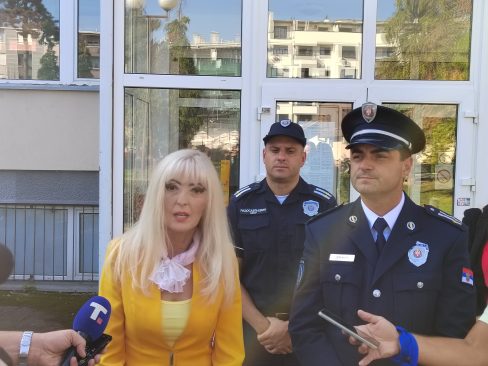 Protiv nasilja - Dr Zorica Jocic i Vlada Jerinic