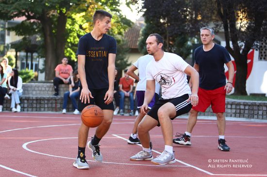BASKET8