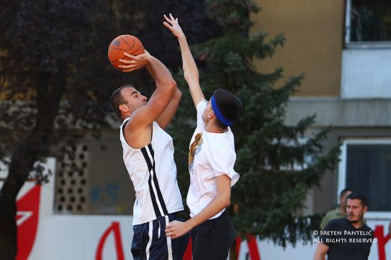 BASKET9