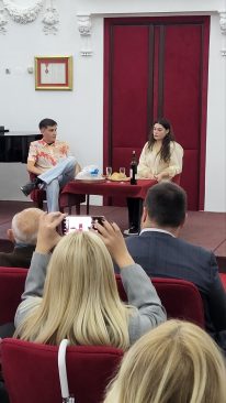 IMG-0aed03b5f12badd66f8f2ecf7b846a0d-V Dan gimnazije