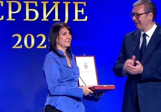 Violeta i Vučić orden